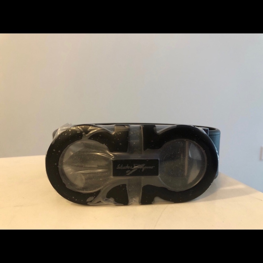 Authentic new double gancio belt